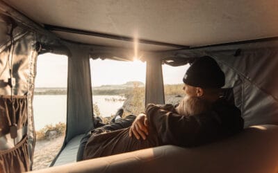 Ontdek de Thule Widesky: Snelste en Meest Luxe Hardshell Daktent van 2026.